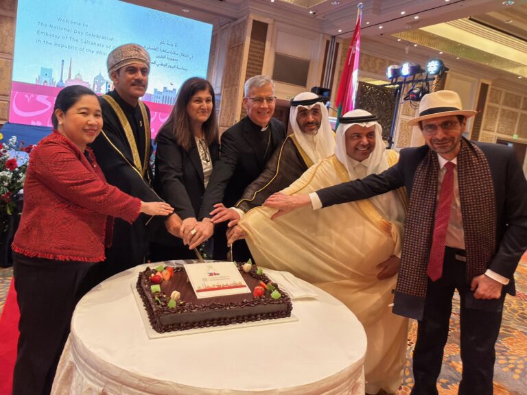 Celebrating the glorious National Day of Oman in Manila